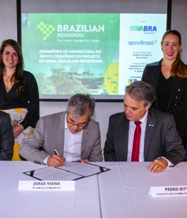 B-Brazilian-Renderers--ABRA-e-ApexBrasil-renovam-parceira-que-impulsiona-as-exportações-de-reciclagem-animal-brasileiras-no-mundo-Agriglobal-Market